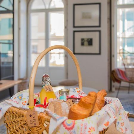 Liiiving In Porto - Luxury Beachfront Apartments ภายนอก รูปภาพ