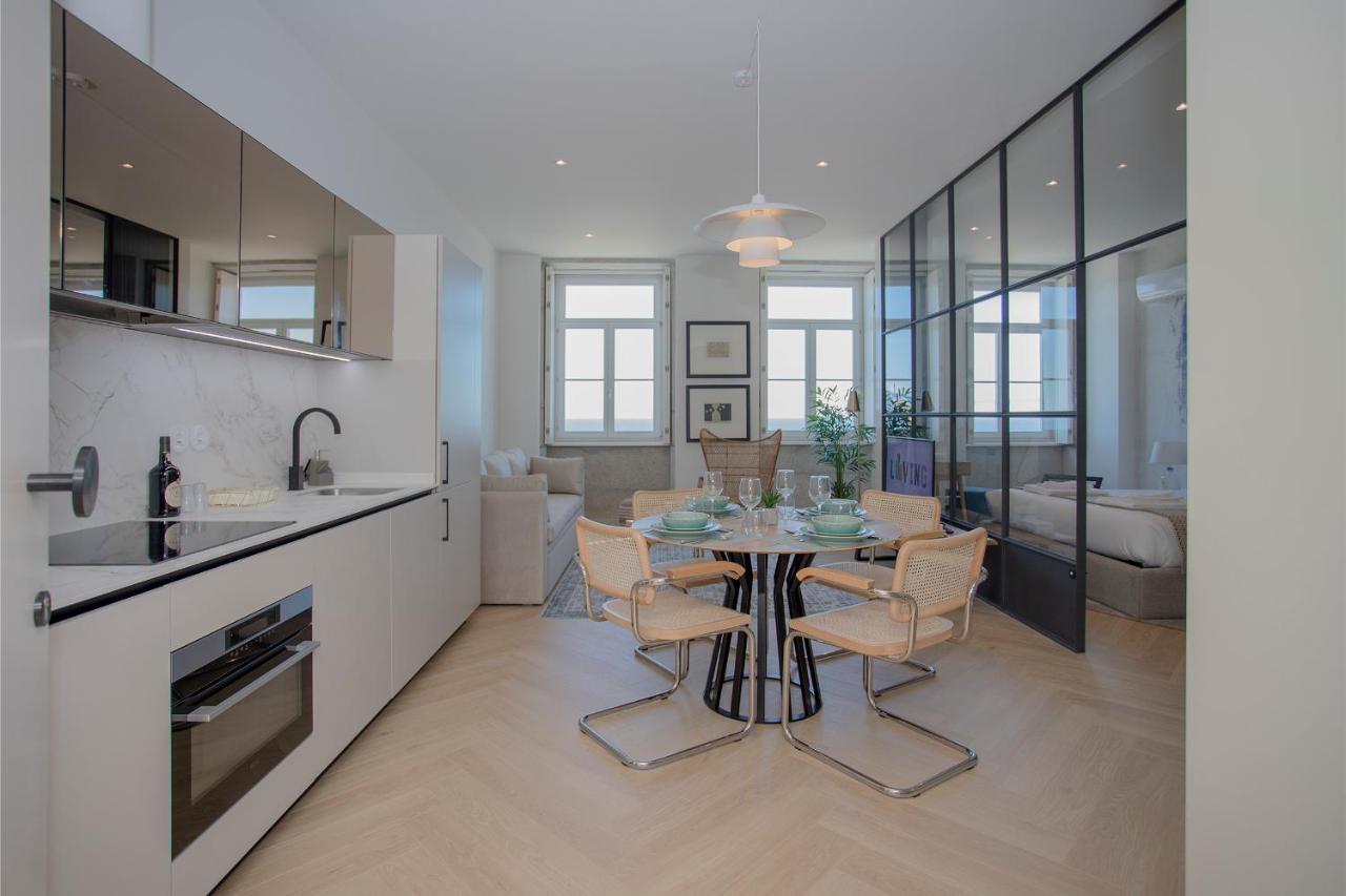 Liiiving In Porto - Luxury Beachfront Apartments ภายนอก รูปภาพ