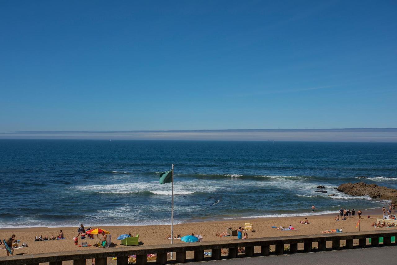Liiiving In Porto - Luxury Beachfront Apartments ภายนอก รูปภาพ