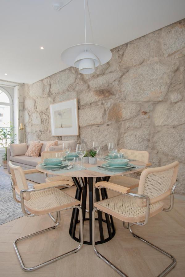 Liiiving In Porto - Luxury Beachfront Apartments ภายนอก รูปภาพ