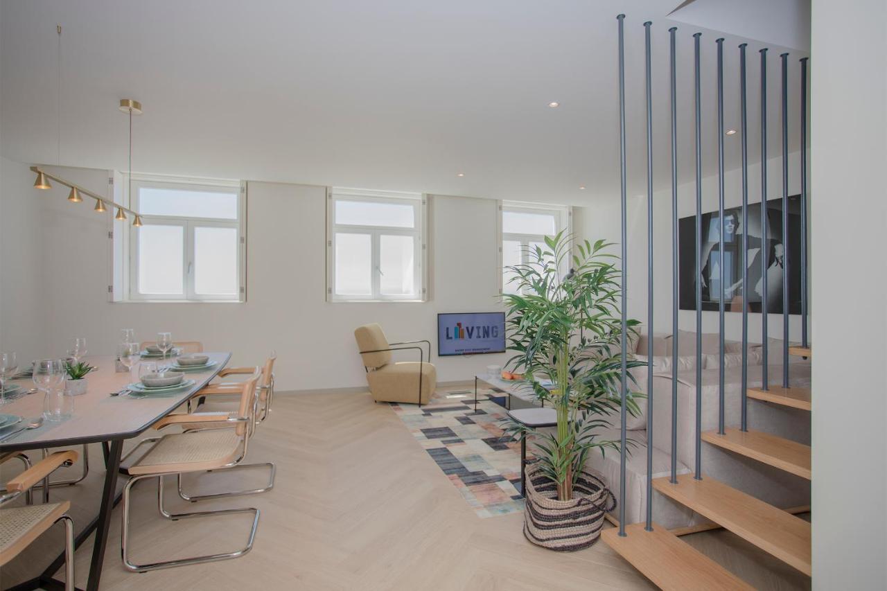 Liiiving In Porto - Luxury Beachfront Apartments ภายนอก รูปภาพ